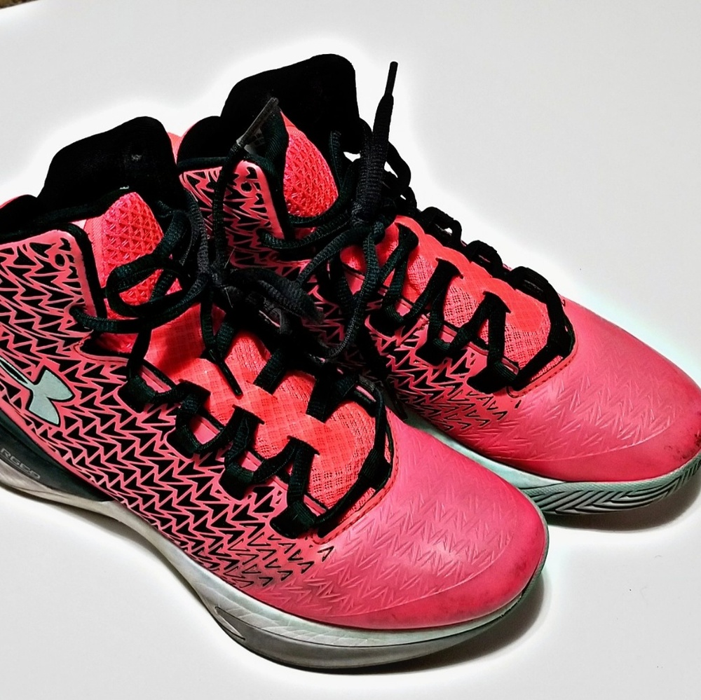 Women's Under Armour Basketball Shoes